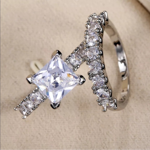 Jewelry - (2PC) engagement bridal 925 shiny classic ring set